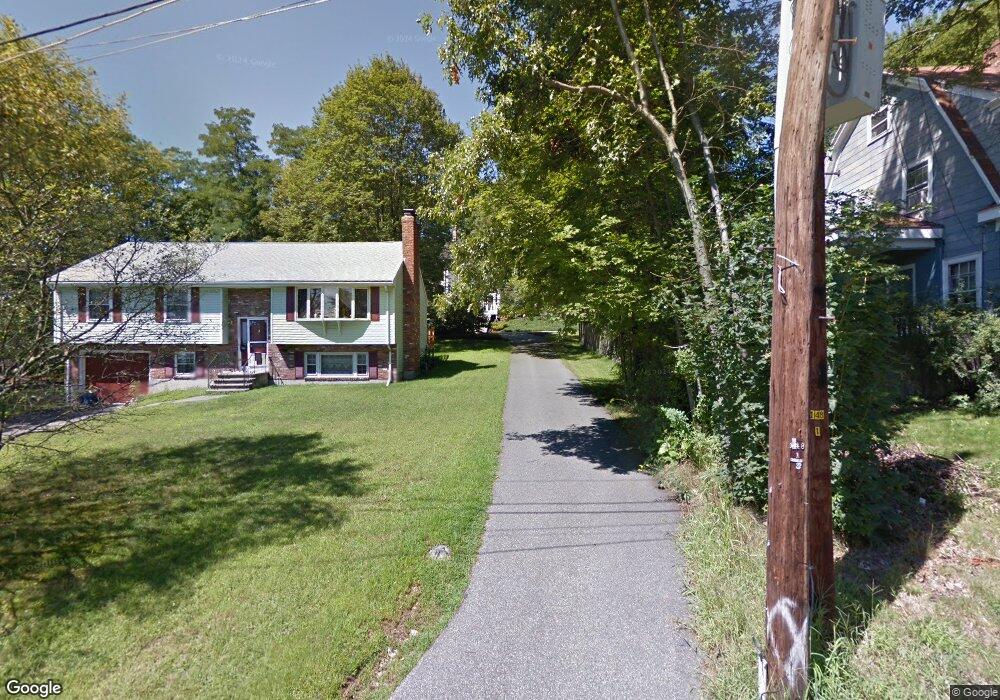 8 Caldwell Rd, Waltham, MA 02453 - photo 1