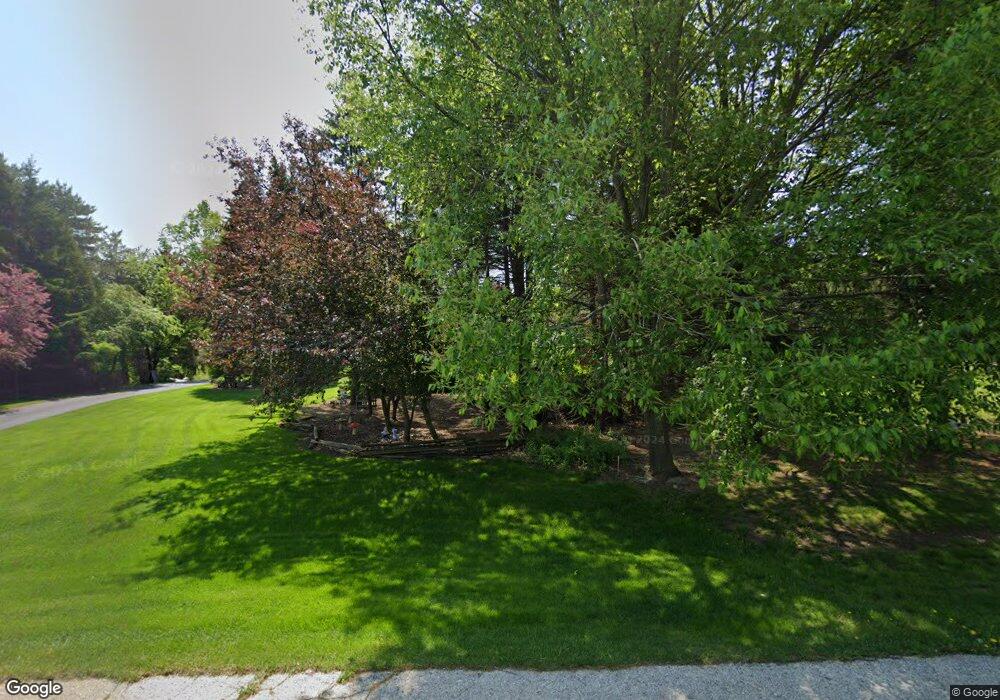 6752 Reuter Ln, West Bend, WI 53090 - photo 1