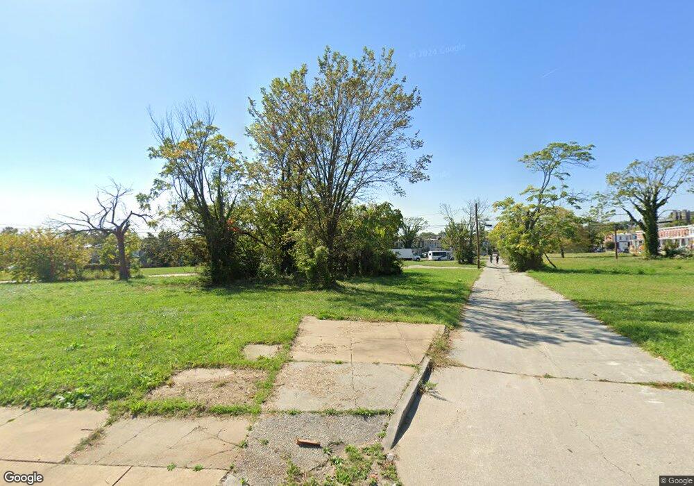 2756 Fenwick Ave, Baltimore, MD 21218 - photo 1