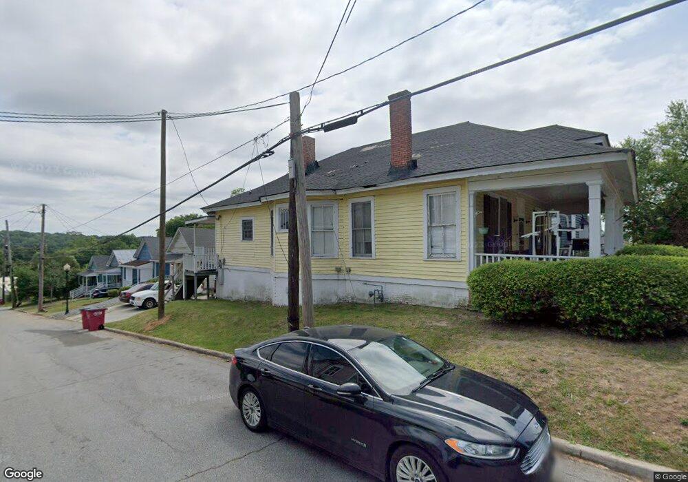 1047 Walnut St, Macon, GA 31201 - photo 1