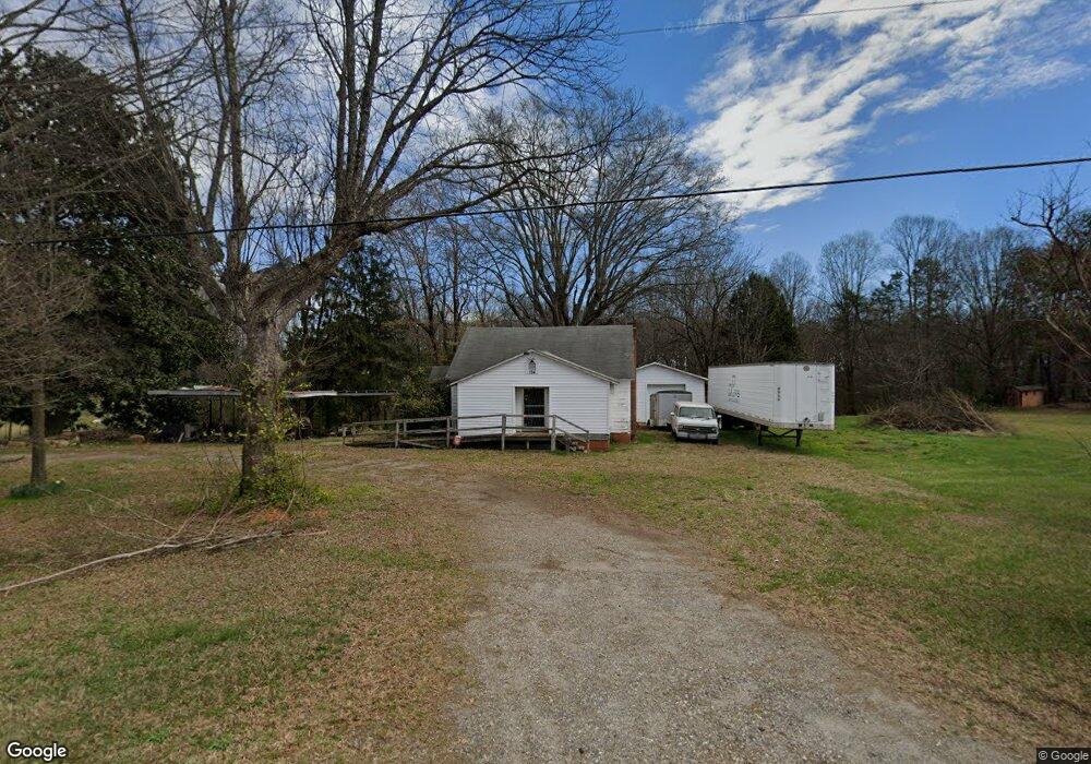 194 Jennings Rd, Statesville, NC 28625 - photo 1