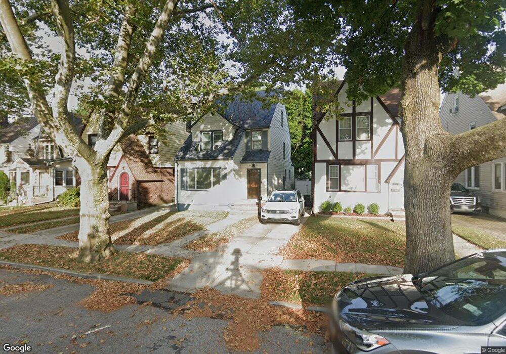 8626 241st St, Bellerose, NY 11426 - photo 1