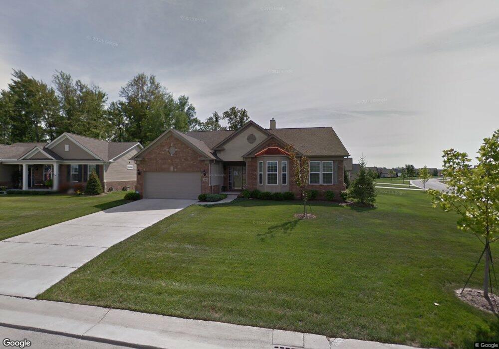 23923 Higgins Way unit 208, Flat Rock, MI 48134 - photo 1