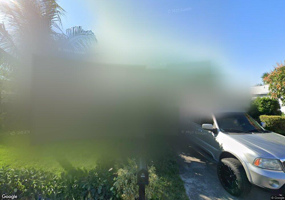 1024 Lincoln Rd, West Palm Beach, FL 33407 - photo 1