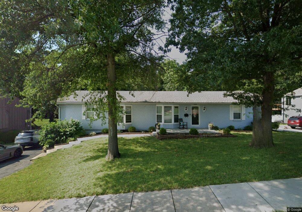 9921 W 67th St, Shawnee, KS 66203 - photo 1