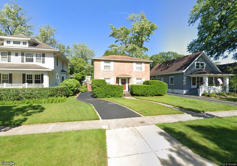 363 N Larch Ave, Elmhurst, IL 60126 - photo 1