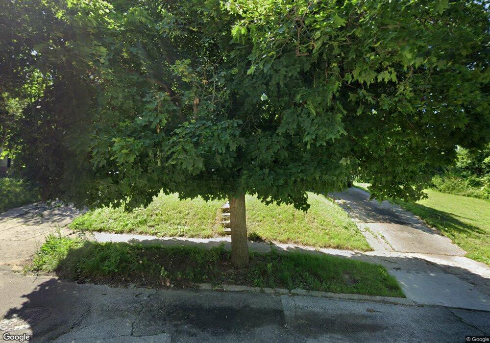 318 Browning Ave, Flint, MI 48507 - photo 1