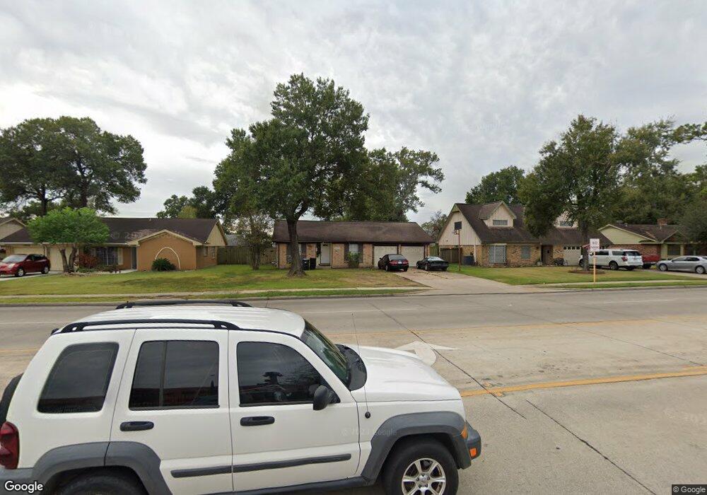 14322 Woodforest Blvd, Houston, TX 77015 - photo 1