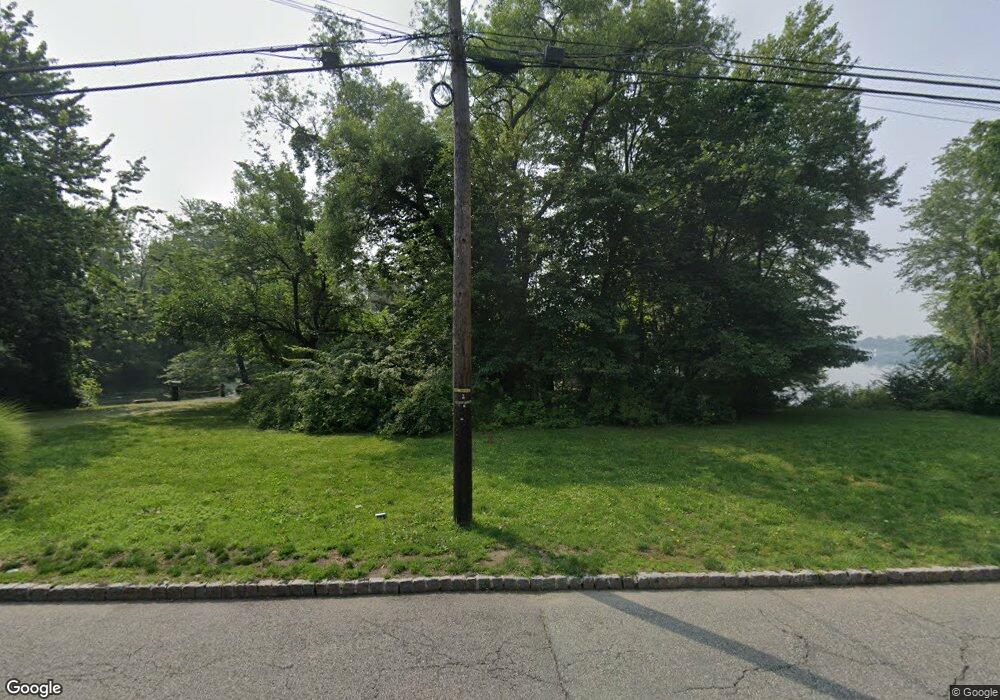 300 Lake Shore Dr, Parsippany, NJ 07054 - photo 1