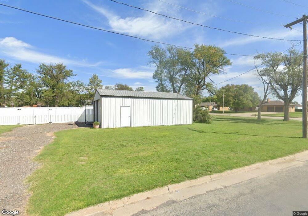 503 N 1st St, Osborne, KS 67473 - photo 1