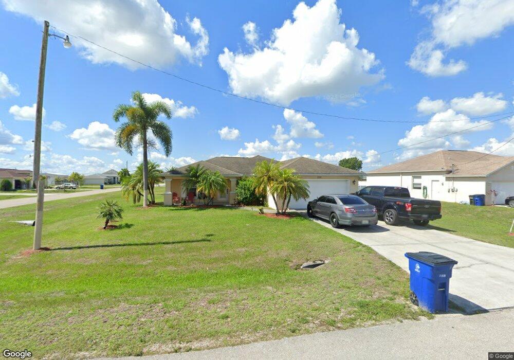 228 Manasota St, Fort Myers, FL 33913 - photo 1