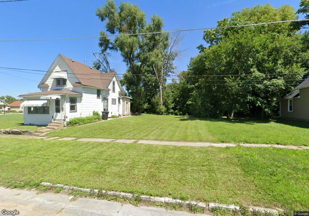 711 12th St, Rock Island, IL 61201 - photo 1