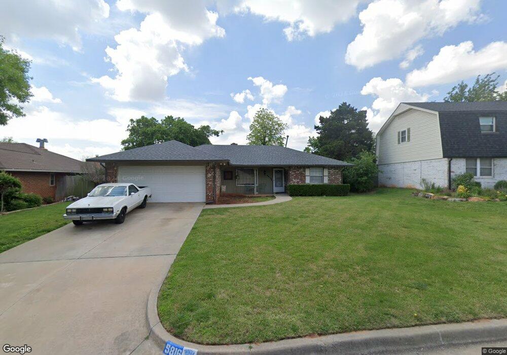 5816 NW 72nd St, Warr Acres, OK 73132 - photo 1