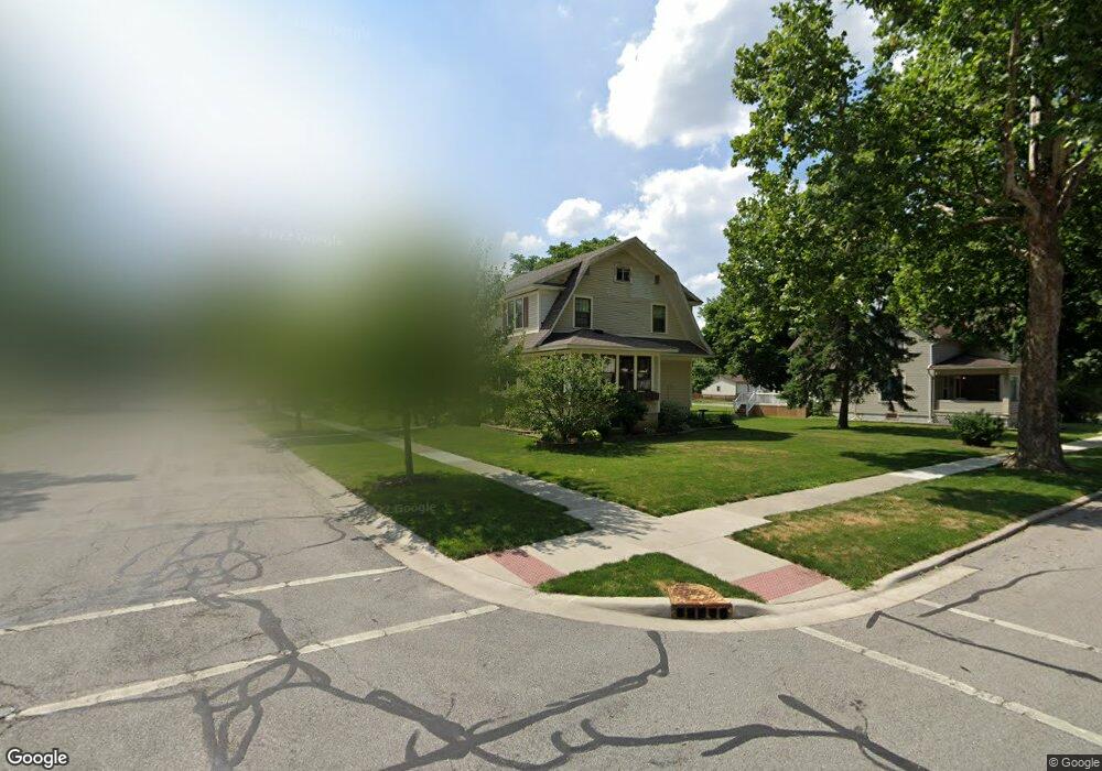 310 W 4th St, Auburn, IN 46706 - photo 1