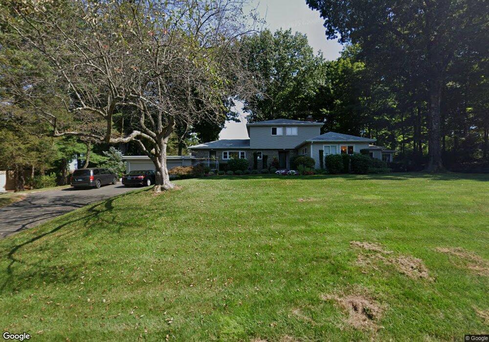 10 Cypress Rd, West Hartford, CT 06117 - photo 1