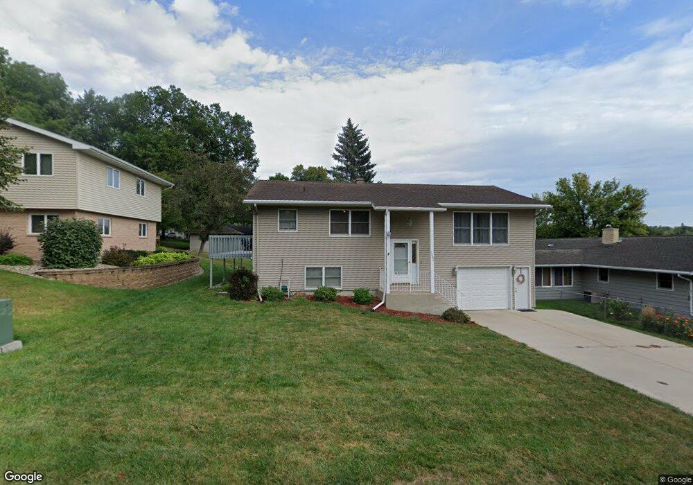 1232 3rd St S, New Ulm, MN 56073 - photo 1