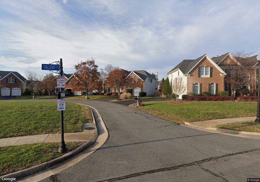 25313 Jenny Ln, Chantilly, VA 20152 - photo 1