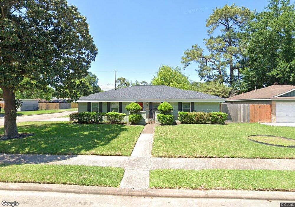 7701 Parker Rd, Houston, TX 77016 - photo 1
