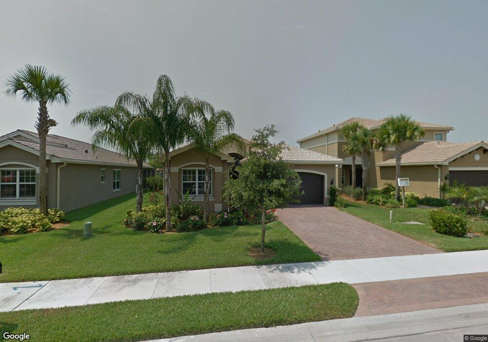 6740 Marbella Ln, Naples, FL 34105 - photo 1