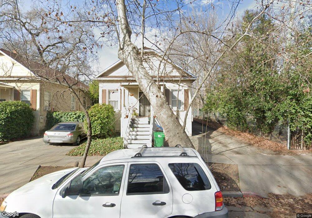 370 E 3rd St, Chico, CA 95928 - photo 1