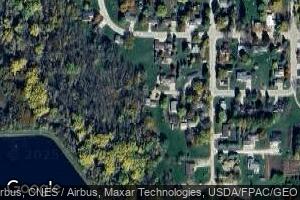309 W 8th St, Riceville, IA 50466