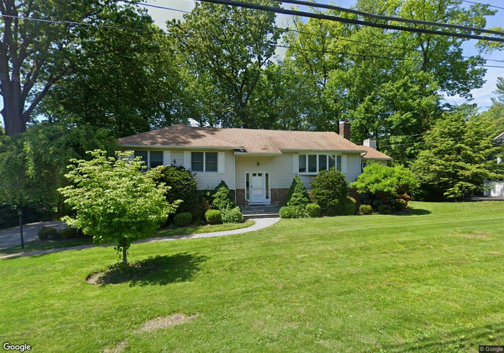 131 Old Well Rd, Purchase, NY 10577 - photo 1