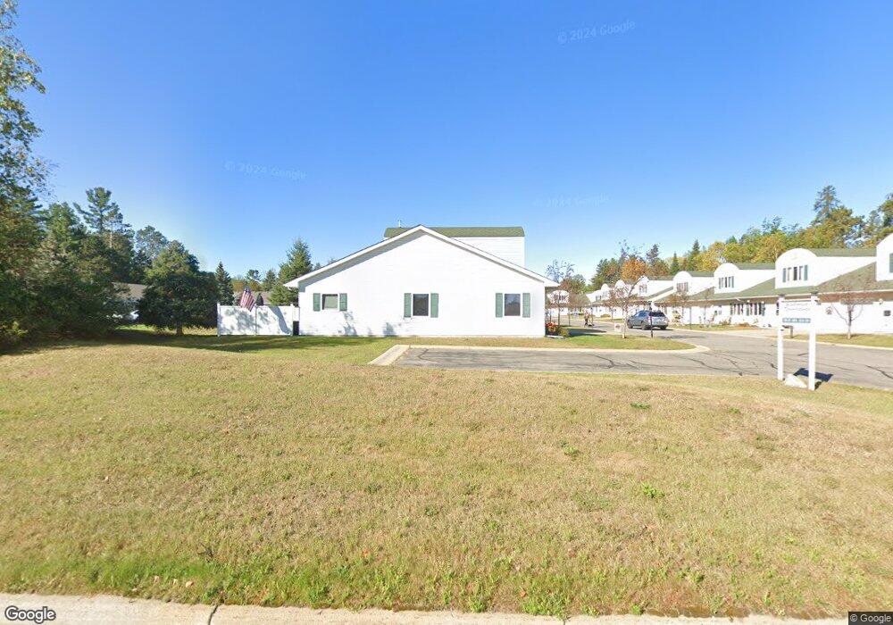 1049 SW 2nd Ave, Grand Rapids, MN 55744 - photo 1