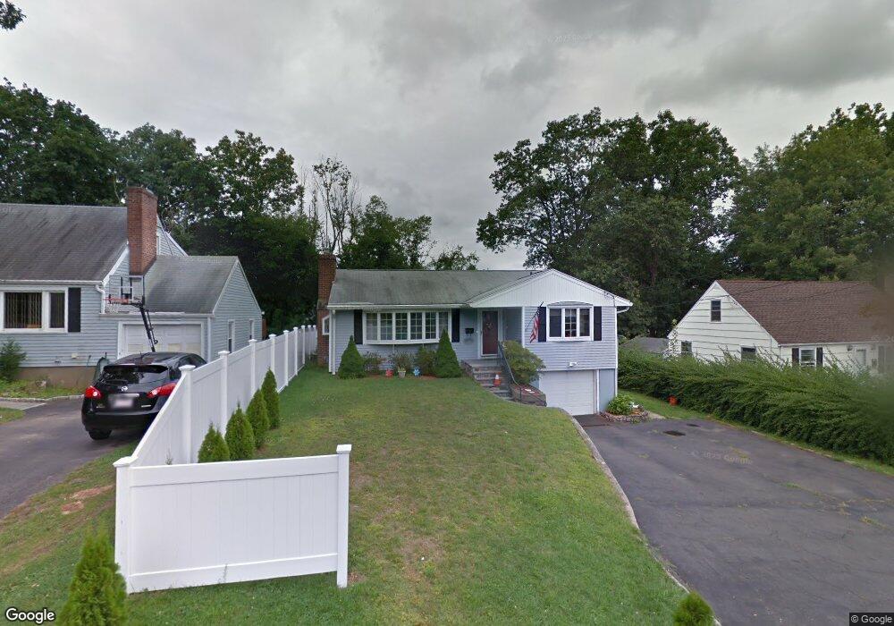 5 Eagle Rd, Norwalk, CT 06850 - photo 1