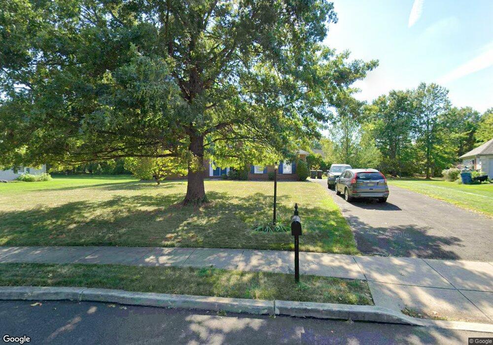 640 Wimbledon Ln, Hatfield, PA 19440 - photo 1