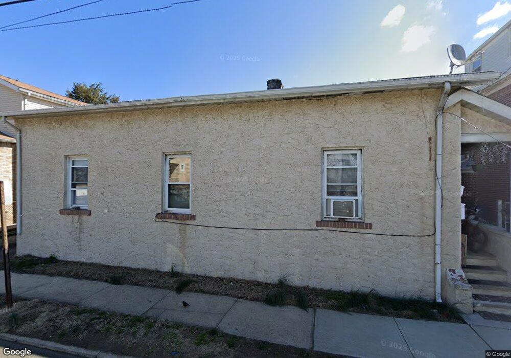 238 Jackson Ave, Hackensack, NJ 07601 - photo 1