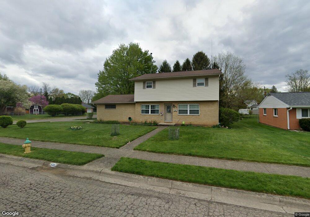 638 Robin Ln, Newark, OH 43055 - photo 1