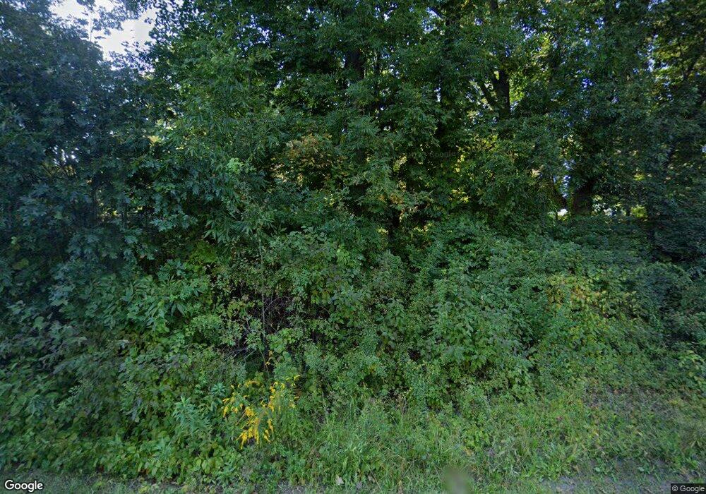 122 Elm St, Byfield, MA 01922 - photo 1