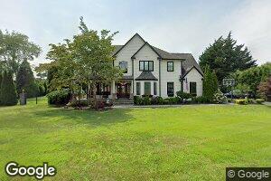 12 Deepwells Ln, Saint James, NY 11780