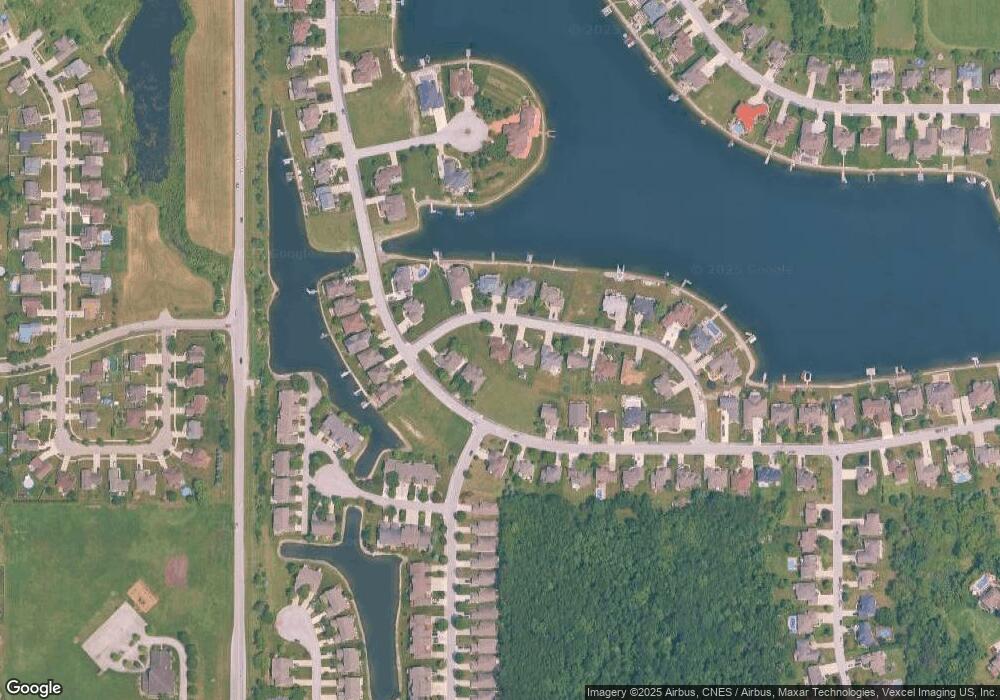 8241 Doubletree Ct, Crown Point, IN 46307 - photo 1