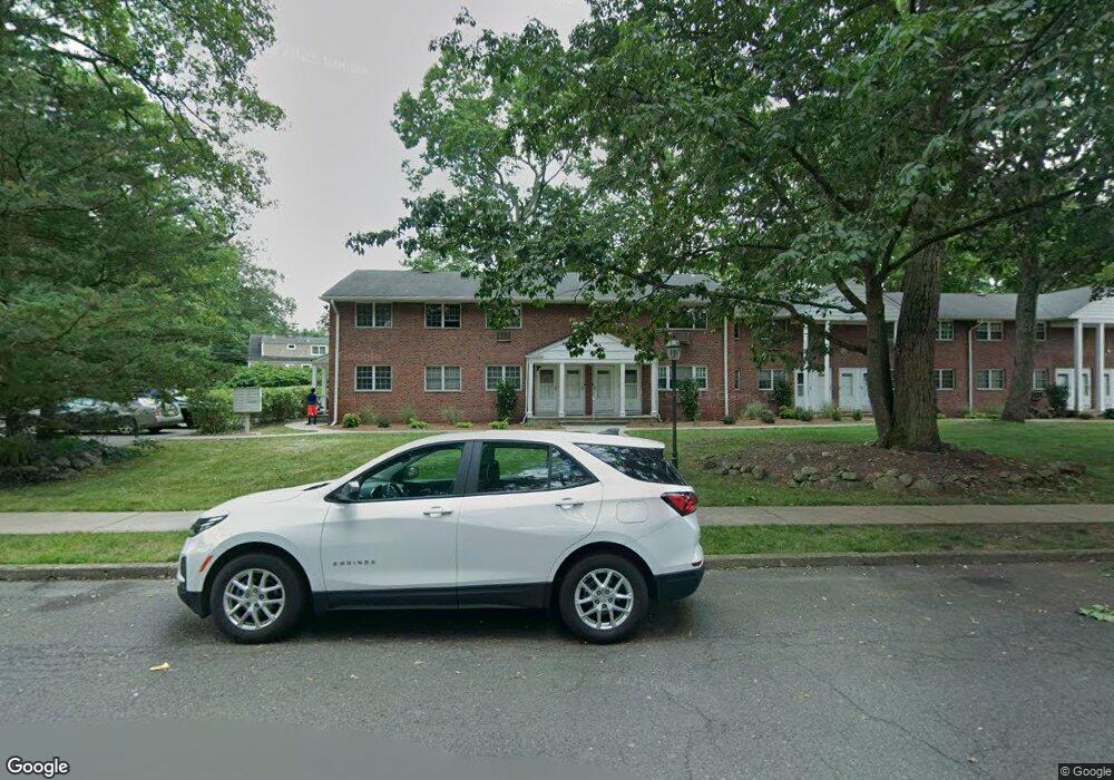 102 Washington Dr, Ramsey, NJ 07446 - photo 1