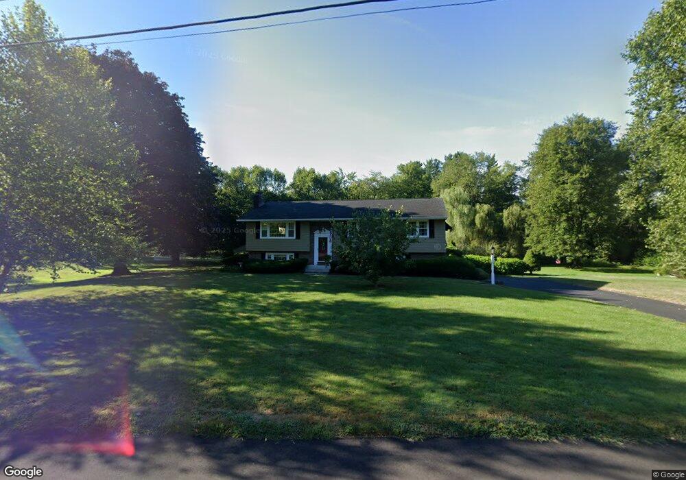 5 Blue Ridge Dr, Somers, CT 06071 - photo 1