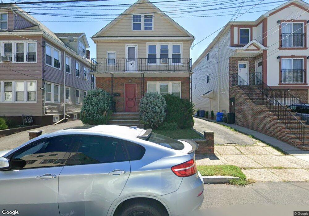 1352 Fremont Place unit 1354, Elizabeth, NJ 07208 - photo 1