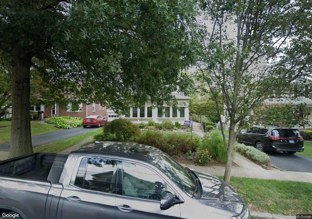 722 Ashurst Rd, Havertown, PA 19083 - photo 1