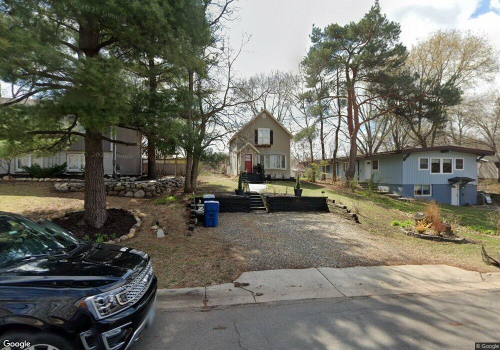 716 2nd Ave, Excelsior, MN 55331 - photo 1