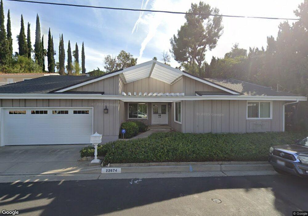 22674 Crespi St, Woodland Hills, CA 91364 - photo 1