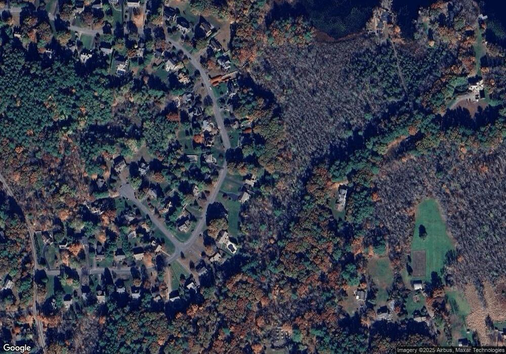 162 Rolling Meadow Dr, Holliston, MA 01746 - photo 1