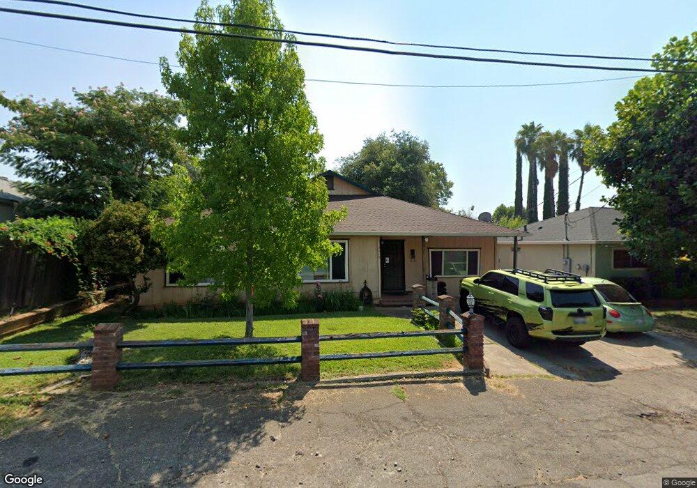 2415 Beverly Dr, Redding, CA 96002 - photo 1