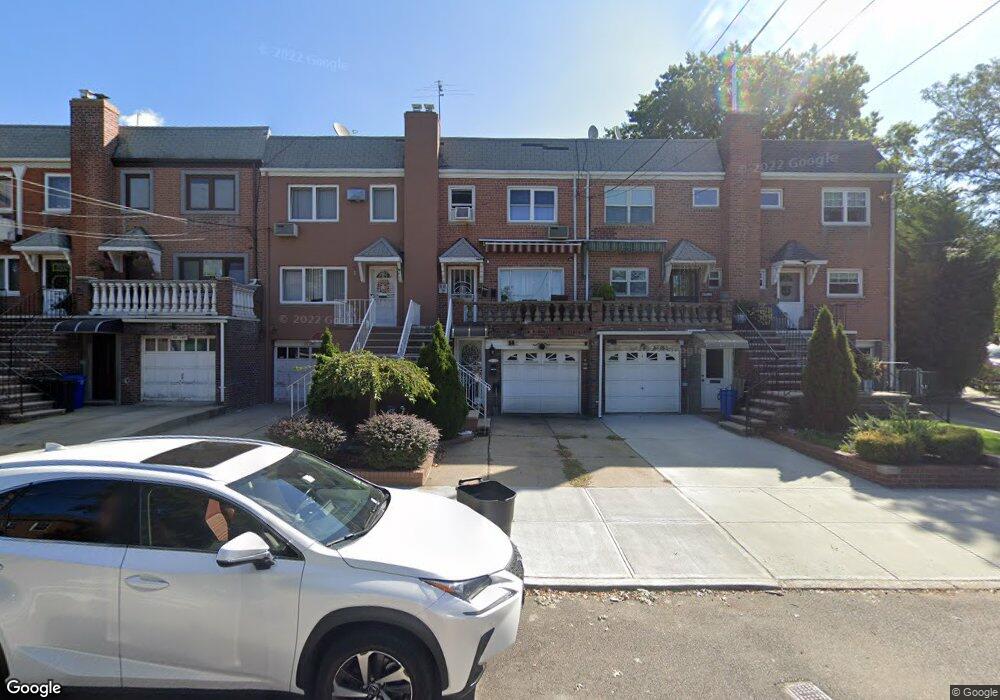 53151 63rd St, Maspeth, NY 11378 - photo 1