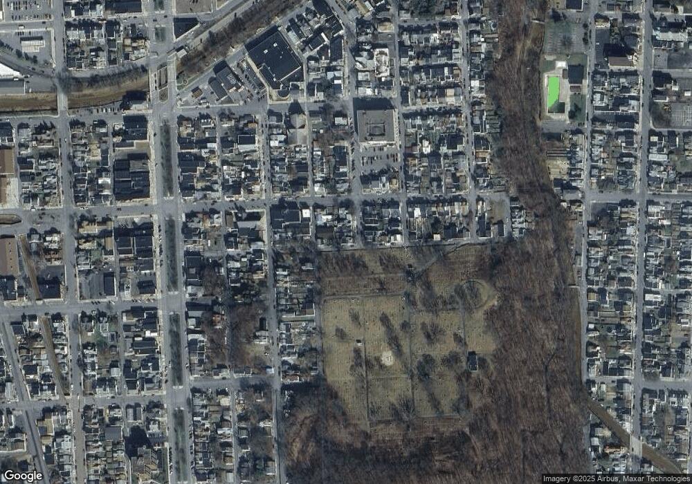 24 S 8th St, Shamokin, PA 17872 - photo 1