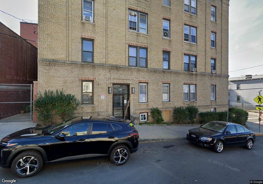 863 Pavonia Ave unit 8, Jersey City, NJ 07306 - photo 1