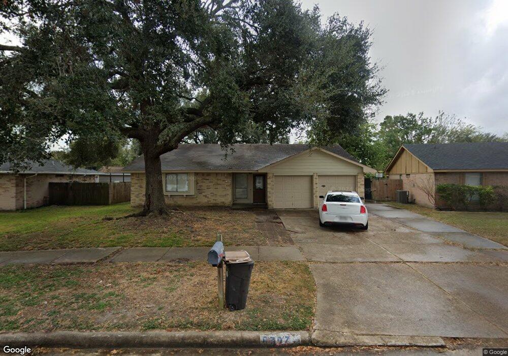 6707 Winding Trace Dr, Houston, TX 77086 - photo 1