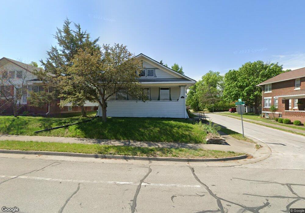 942 W Rollins St, Moberly, MO 65270 - photo 1