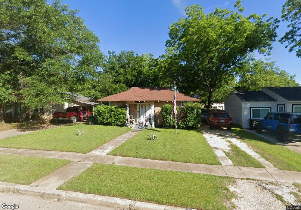 430 Bales St, Cleburne, TX 76033 - photo 1