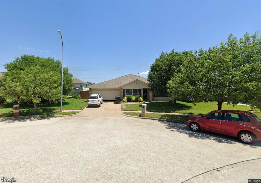 9107 Dove Way, Houston, TX 77075 - photo 1