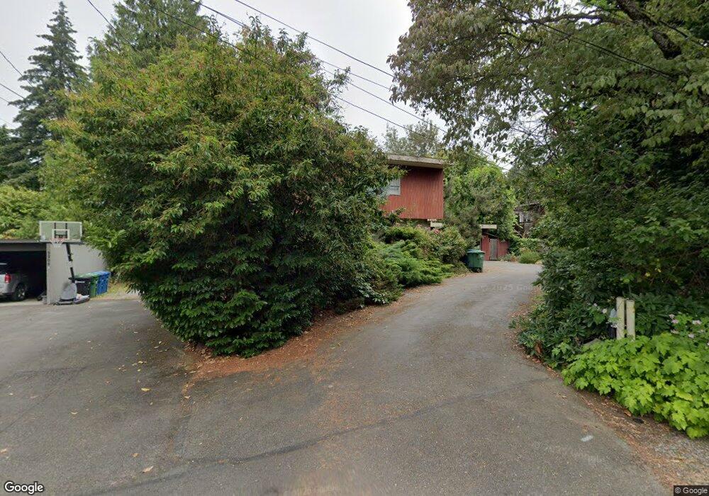 3300 72nd Place SE, Mercer Island, WA 98040 - photo 1